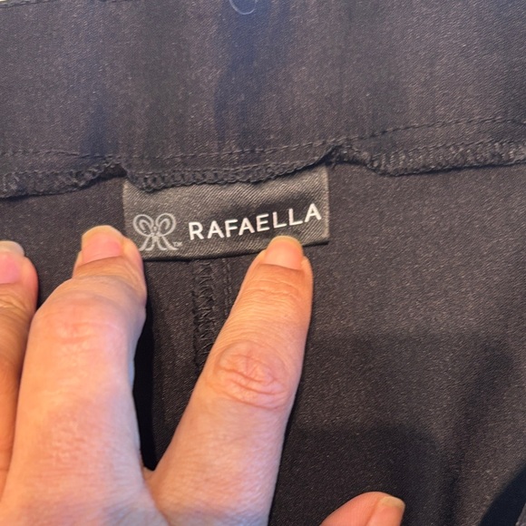 Black and Polka Dot Short Set of 2 - Picture 4 of 14